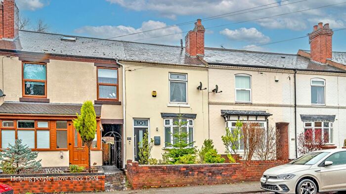 3 Bedroom Terraced House For Sale In Daw End Lane, Walsall, WS4