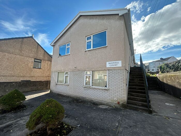 2 Bedroom Flat To Rent In Banwell Court, Swansea, SA6