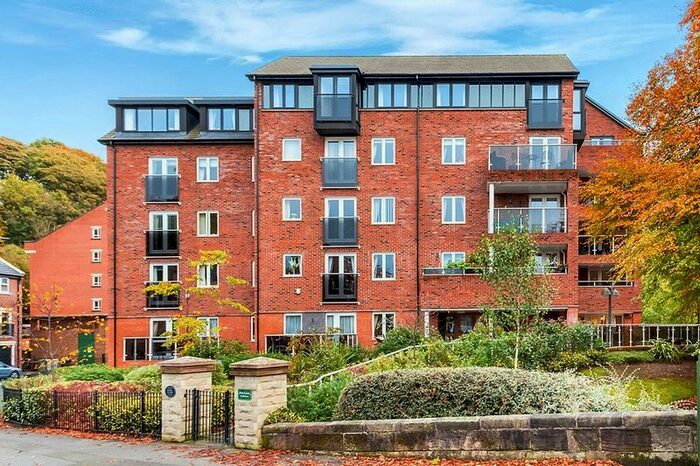 2 Bedroom Property To Rent In Dane Court, Mill Green, Congleton, CW12