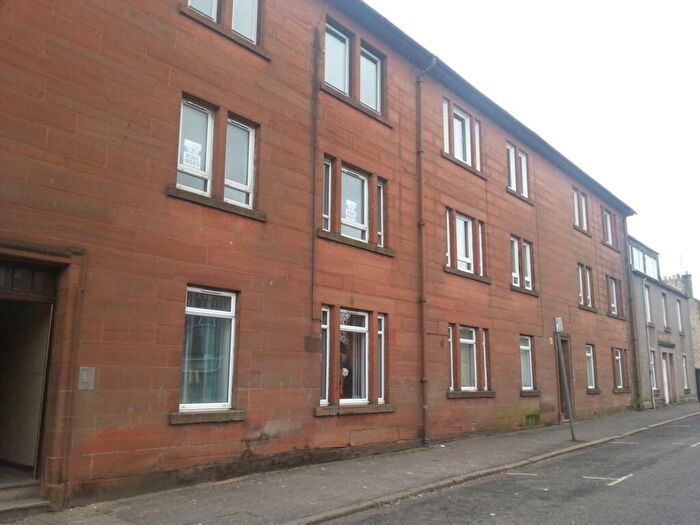 2 Bedroom Flat To Rent In Lainshaw Street, Stewarton, KA3
