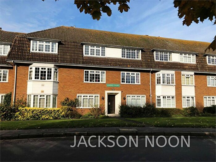 2 Bedroom Flat To Rent In Chessington Road, Ewell, Epsom, KT17