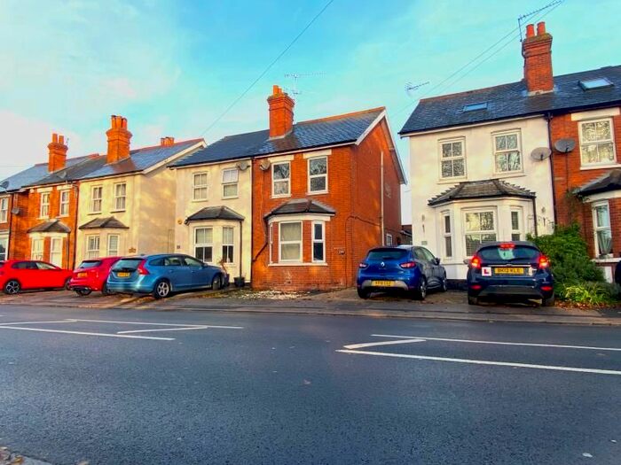 3 Bedroom Semi-Detached House To Rent In Yorktown Road, Sandhurst, GU47