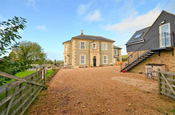 5 Bedroom Country House To Rent In Wroxall, Ventnor, Isle Of Wight PO38