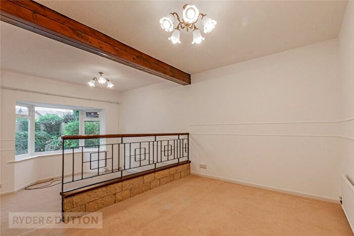 4 Bedroom Detached House For Sale In Sycamore Rise, Holmfirth, West Yorkshire, HD9