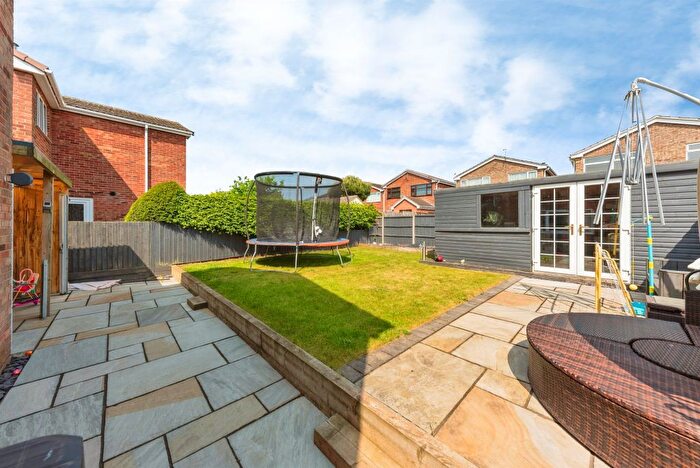 4 Bedroom Detached House For Sale In Adamstiles, Barrowby, Grantham, NG32