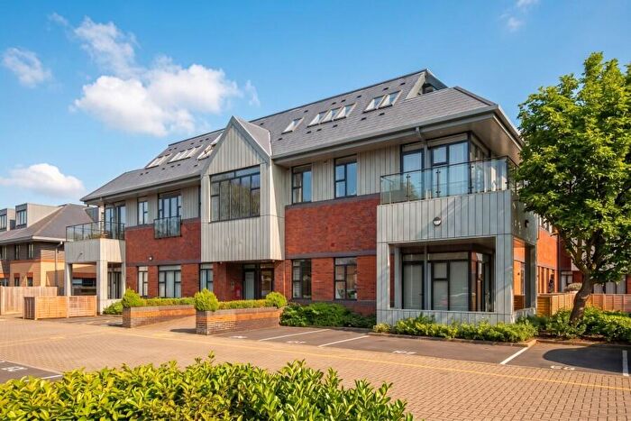 1 Bedroom Apartment To Rent In Woking, Surrey, GU21
