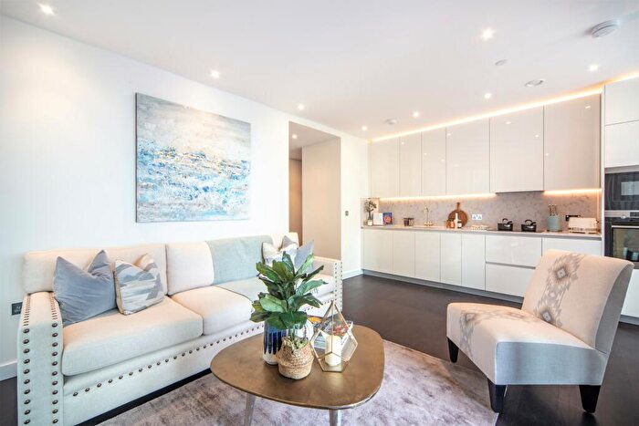 2 Bedroom Apartment To Rent In Charles Clowes Walk, Nine Elms, London, SW11