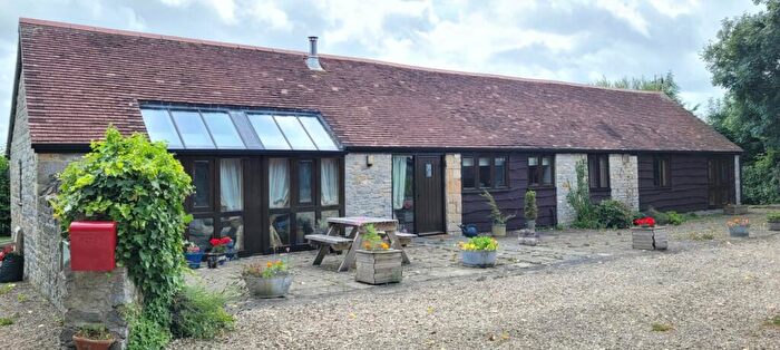 3 Bedroom Barn Conversion For Sale In Bengrove Barn, Wraxall, Wraxall, BA4