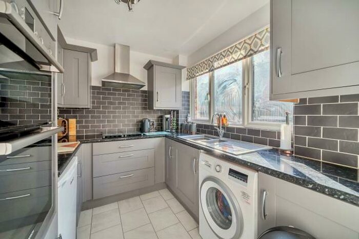 3 Bedroom Town House For Sale In Chesham, Buckinghamshire, HP5