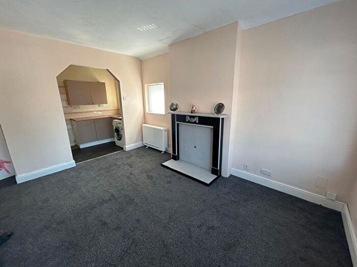 2 Bedroom Flat To Rent In Norman Street, Birkenhead, CH41