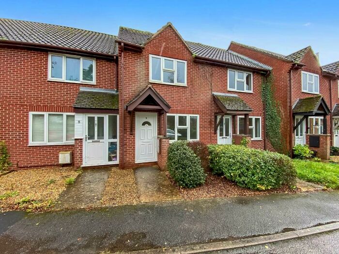 2 Bedroom House To Rent In Old School Close, Bromham, Chippenham, SN15