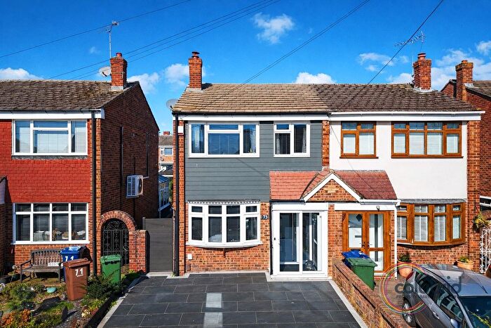 3 Bedroom Semi-Detached House For Sale In Branksome Avenue, Stanford-Le-Hope, SS17