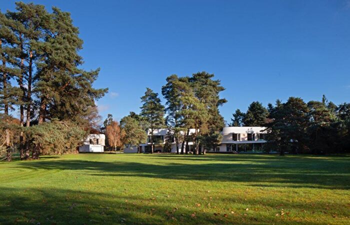4 Bedroom Detached House For Sale In Oxford Road, Frilford Heath, Abingdon, Oxfordshire, OX13