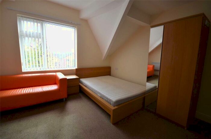 1 Bedroom Apartment To Rent In Wilbraham Court One, Fallowfield, Manchester, Manchester, M14