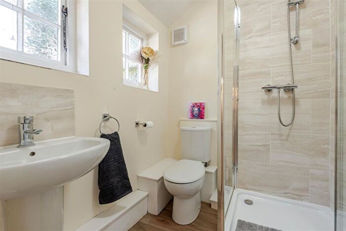 2 Bedroom Cottage To Rent In Rostherne Lane, Rostherne, Knutsford, WA16