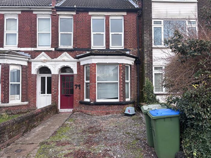 3 Bedroom House To Rent In Stafford Road, Southampton, SO15