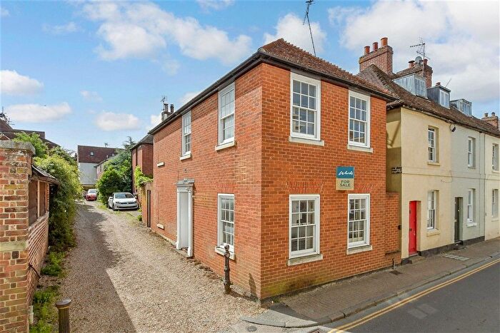 2 Bedroom Detached House For Sale In Adelaide Place, Canterbury, Kent, CT1