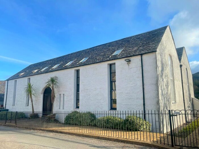 3 Bedroom Flat For Sale In Innes Street, Plockton, IV52