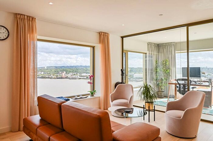 3 Bedroom Flat For Sale In Riverscape, Royal Docks, London, E16