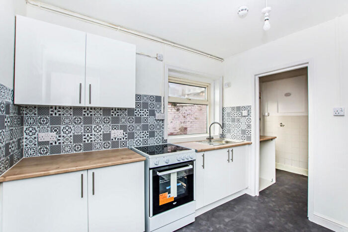 2 Bedroom Flat To Rent In Prince Alfred Avenue, Skegness, Lincolnshire, PE25