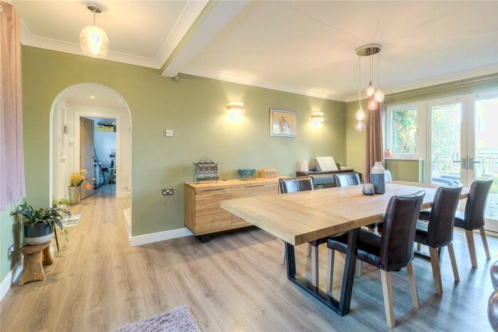 5 Bedroom Detached House To Rent In Manor Farm Close, Walgrave, Northamptonshire, NN6