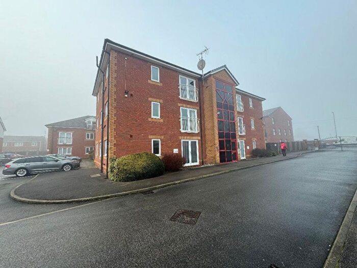 2 Bedroom Flat To Rent In Lagentium Plaza, Castleford, WF10