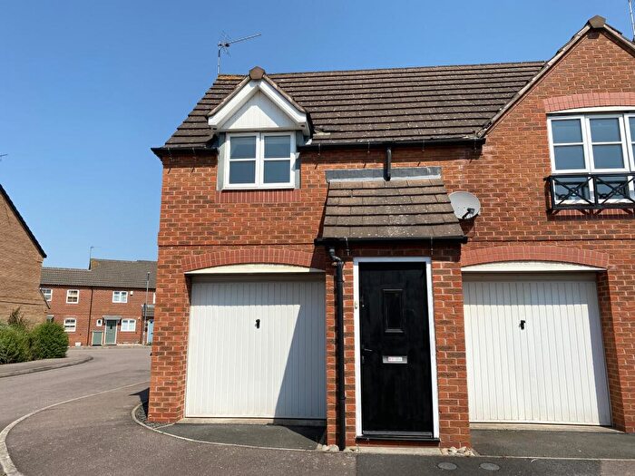 2 Bedroom Coach House To Rent In Willet Close, Sileby, LE12