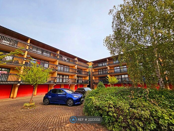 2 Bedroom Flat To Rent In Shackleton Place, Oldbrook, Milton Keynes, MK6