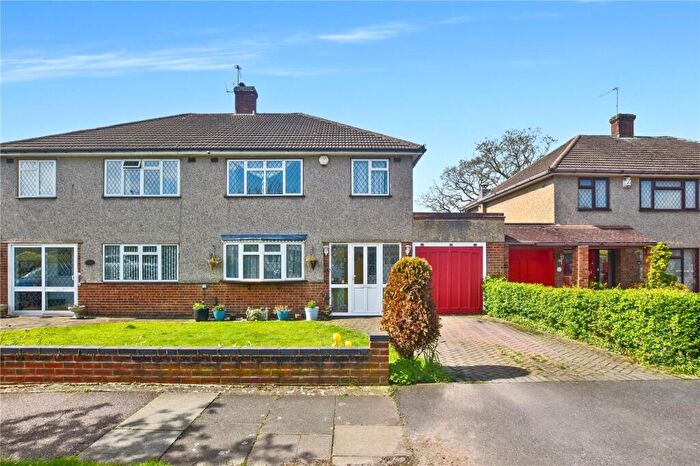 3 Bedroom Semi-Detached House For Sale In Hurstwood Avenue, Bexley, Kent, DA5