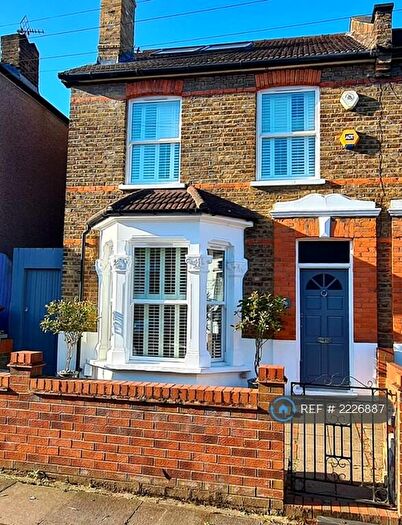 4 Bedroom Terraced House To Rent In Glenfarg Road, London, SE6