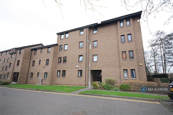 1 Bedroom Flat To Rent In Boat Green, Edinburgh, EH3