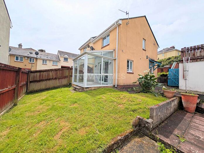 2 Bedroom Semi Detached House For Sale In Jubilee Terrace, Plymouth, PL4