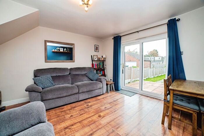 2 Bedroom Semi-Detached House For Sale In School Close, Newton, Alfreton, DE55