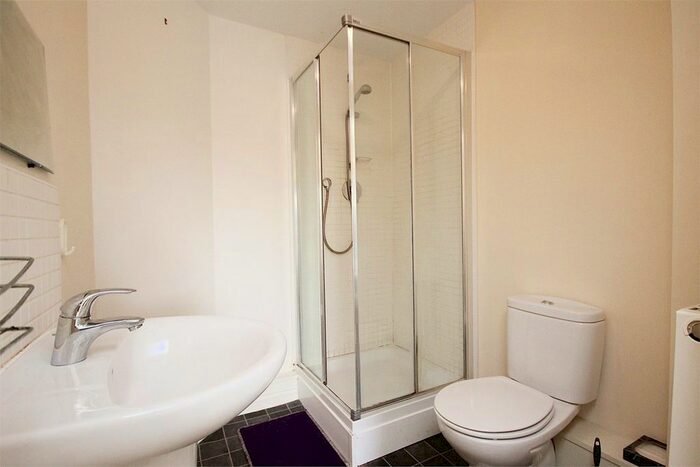 2 Bedroom Flat To Rent In Gladstone Mews, Gladstone Street, Warrington, WA2