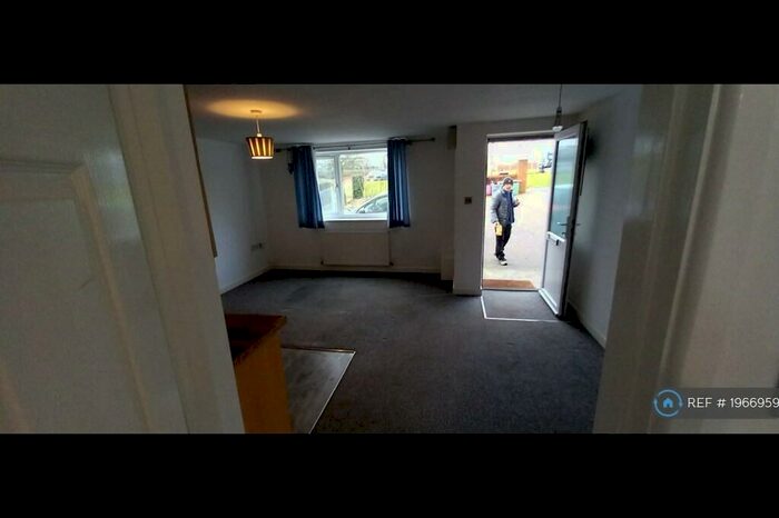 1 Bedroom Flat To Rent In Salterton Road, Exmouth, EX8