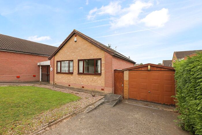 2 Bedroom Bungalow For Sale In Sheepcote Road, Killamarsh, S21
