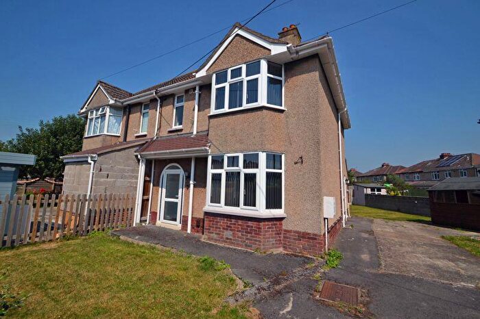 3 Bedroom Semi-Detached House To Rent In Coleridge Vale Road West, Clevedon, BS21