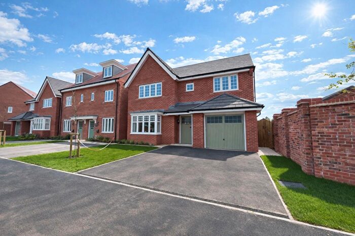 4 Bedroom Property To Rent In Ratcliffe Avenue, Heald Green, Cheadle, SK8