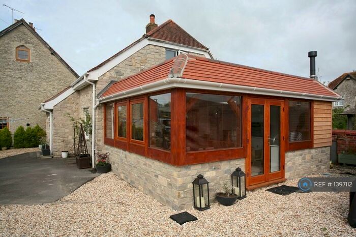 2 Bedroom Detached House To Rent In North Street, Warminster, BA12