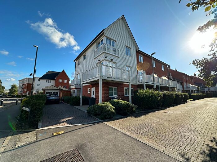 4 Bedroom Property To Rent In Portland Road, High Wycombe, HP11