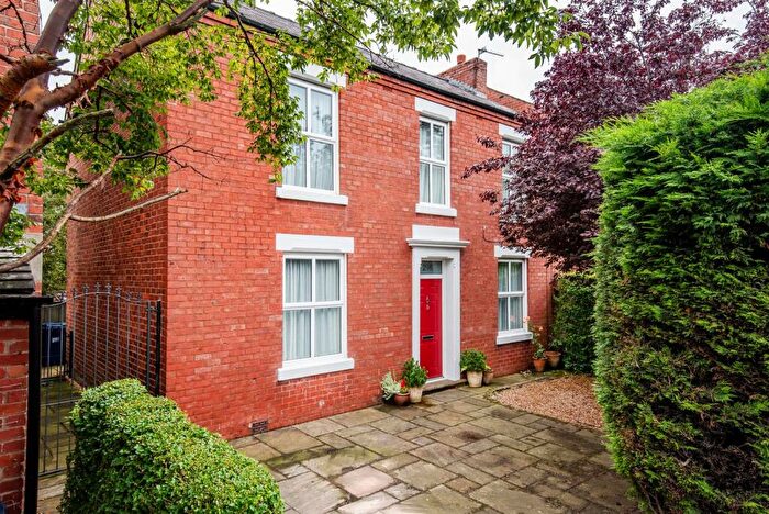 3 Bedroom Detached House For Sale In Dunkirk Lane, Leyland, PR26