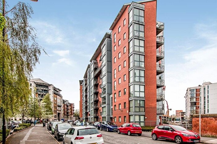 2 Bedroom Apartment To Rent In City Road East, Manchester, Greater Manchester, M15
