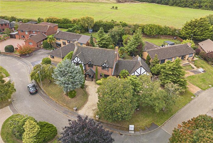 4 Bedroom Detached House For Sale In Teal Close, West Hunsbury, Northampton, Northamptonshire, NN4