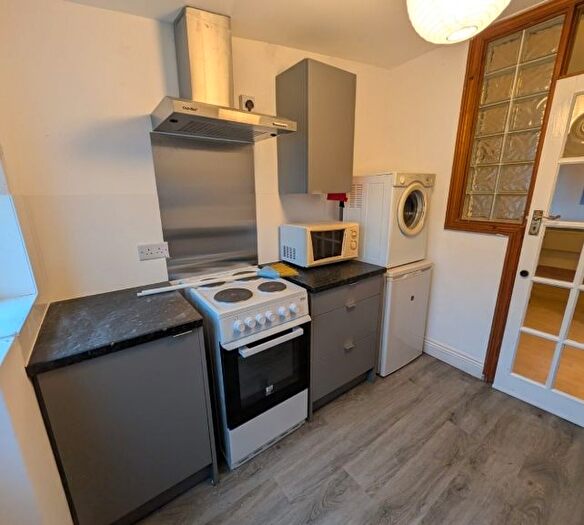 1 Bedroom Flat To Rent In Chapter Road, Dollis Hill London, NW2