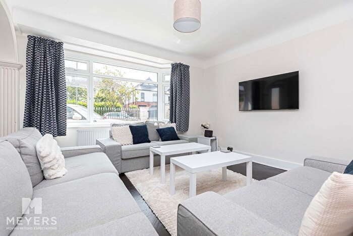 4 Bedroom Detached House To Rent In The Grove, Christchurch, BH23