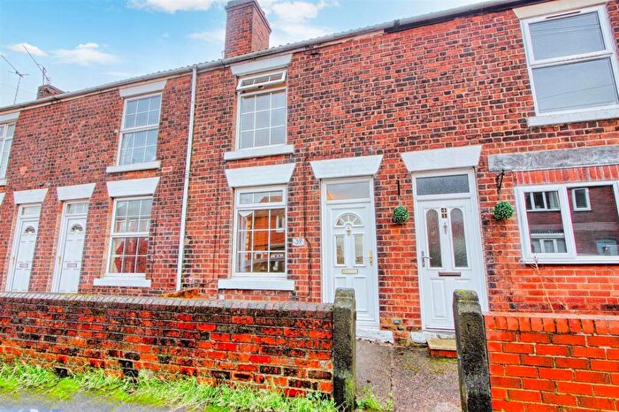 2 Bedroom Terraced House For Sale In Heywood Street, Brimington, S43