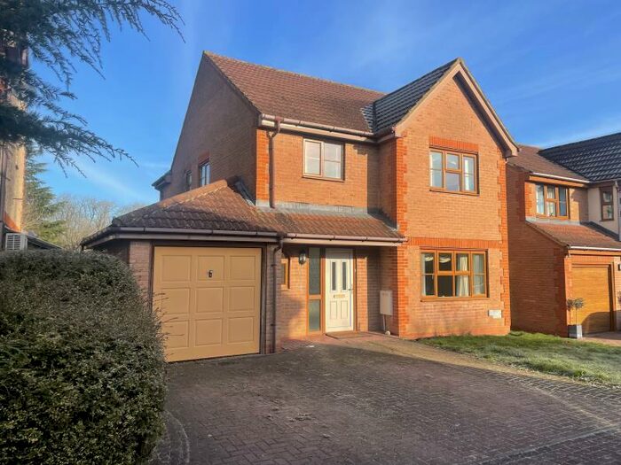 4 Bedroom Detached House To Rent In Oldcastle Croft, Tattenhoe, MK4