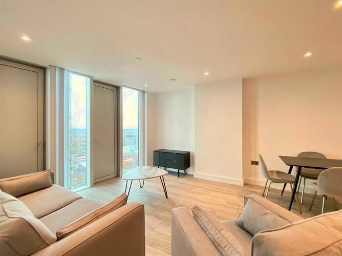 2 Bedroom Apartment To Rent In The Blade, New Jackson, Manchester, M15