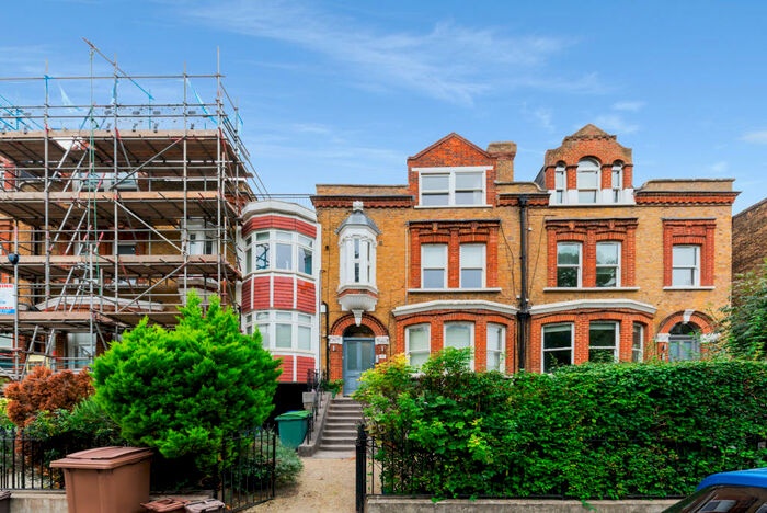 1 Bedroom Apartment To Rent In Peckham Rye London, SE22