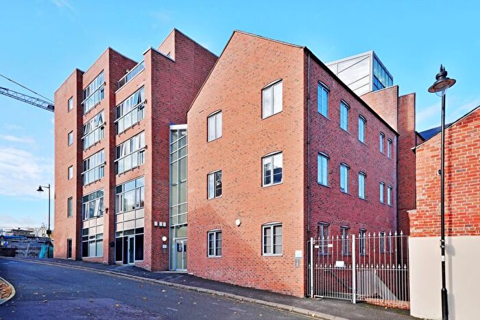 2 Bedroom Flat To Rent In Whitecroft Works, Furnace Hill, Sheffield, S3